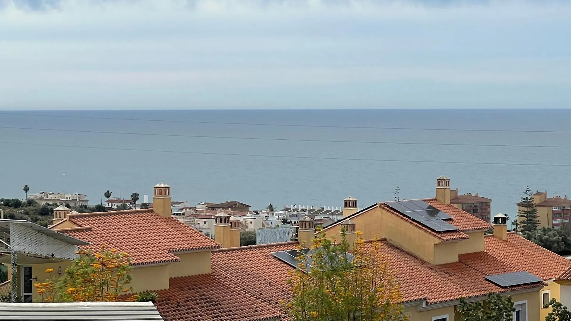 Nuestro Atico Con Vistas Al Mar Terraza, Piscina Y Parking Apartment Malaga Spain